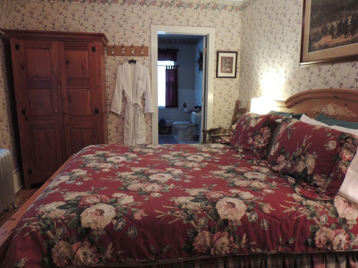 Brookview Manor Inn Canadensis Exteriér fotografie